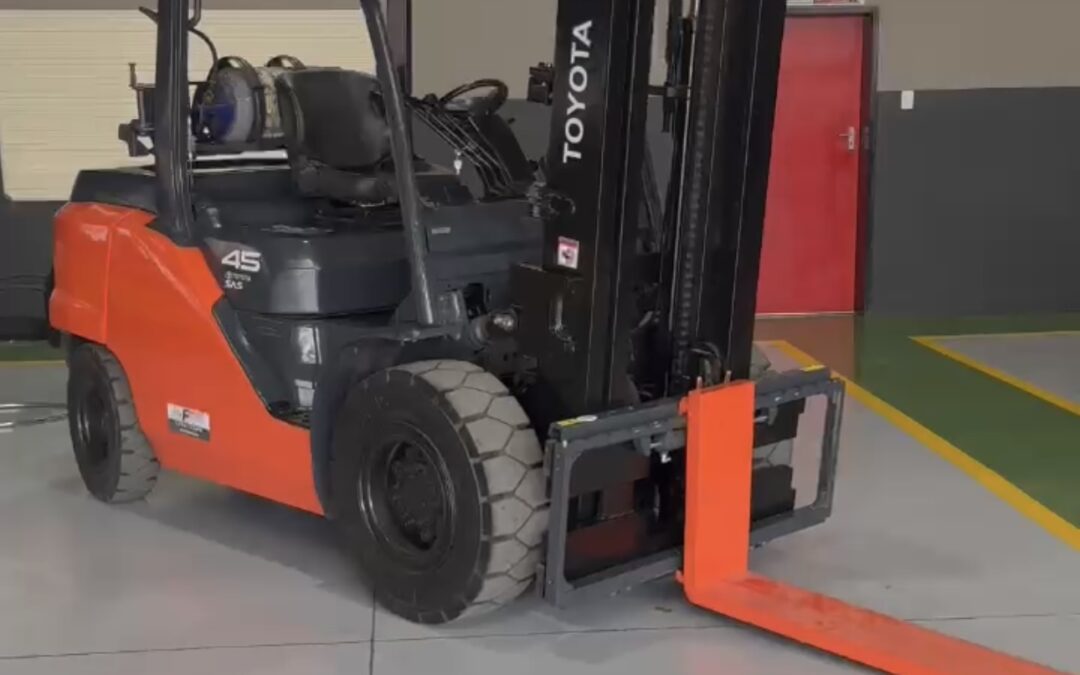 Toyota 4.5 Ton Petrol/LP Gas