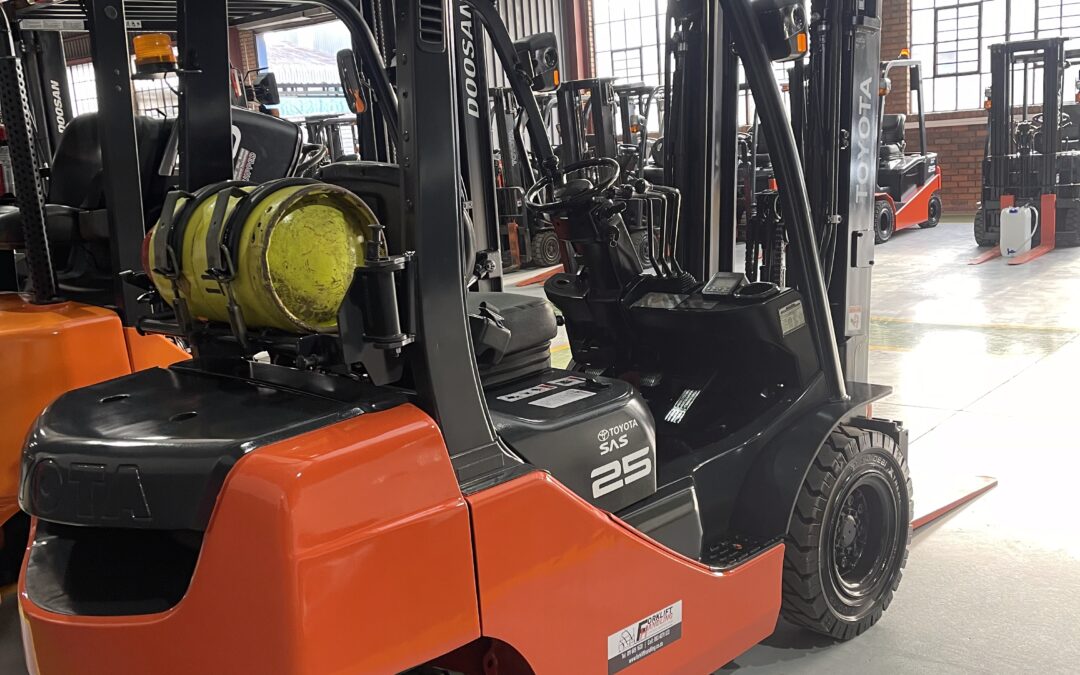 Toyota 2.5 Ton Petrol/ LP Gas
