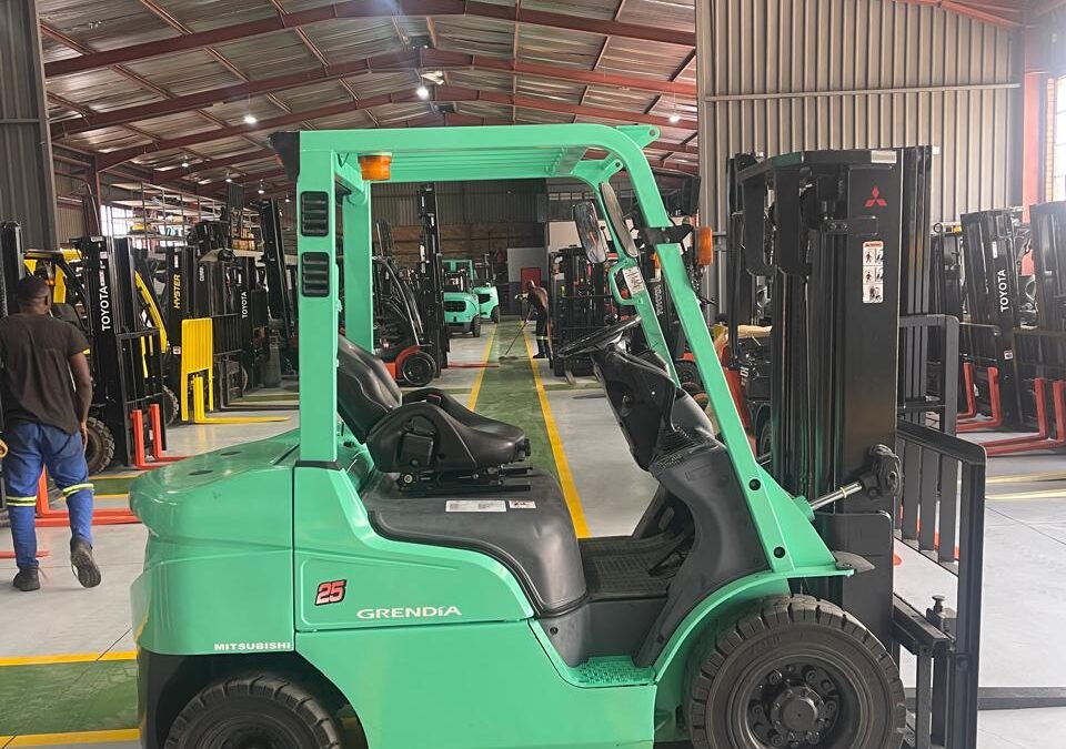 Mitsubishi 2.5 Ton Diesel